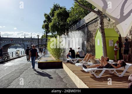 Eröffnung der Veranstaltung ''Paris-Plages'' mit Freizeitaktivitäten an den Ufern des Flusses ''La seine''. Diese Sommerveranstaltung vom 18. juli bis 30. august wird von der Stadt Paris, Frankreich, am 19. Juli 2020 organisiert. (Foto von Daniel Pier/NurPhoto) Stockfoto