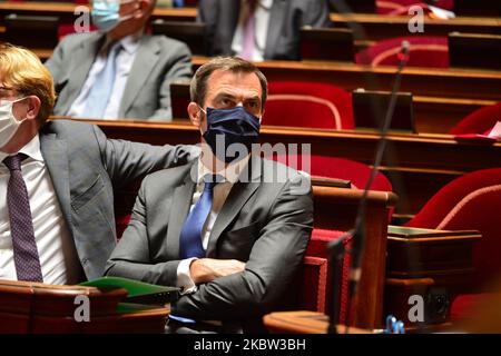 Der französische Gesundheitsminister Olivier Veran nimmt an der Fragestunde für die Regierung (QAG) im französischen Senat Teil - 22. Juli 2020, Paris (Foto: Daniel Pier/NurPhoto) Stockfoto