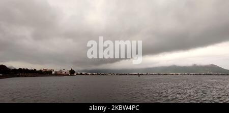 Monsun Regenwolken ragen am 24. juli 2020 in Ajmer, Rajasthan, Indien, über den Himmel. (Foto von Himanshu Sharma/NurPhoto) Stockfoto