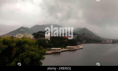 Monsun-Wolken schweben am 15. August 2020 in Ajmer, Rajasthan, Indien. (Foto von Himanshu Sharma/NurPhoto) Stockfoto