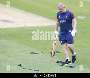 HOVE, Großbritannien, 15. AUGUST: Essex Coach Anthony McGrath während des ersten Tages der Bob Willis Trophy Southern Group zwischen Sussex CCC und Essex CCC am 15.. August 2020 auf dem 1. Central County Ground, Brighton und Hove, England (Foto by Action Foto Sport/NurPhoto) Stockfoto