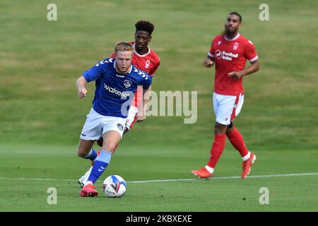 Davis Keillor Dunn von Oldham Athletic während des Vorsaison-Freundschaftsspiel zwischen Nottingham Forest und Oldham Athletic am 22.. August 2020 in der Milford Lane, Nottingham, England. (Foto von Eddie Garvey/MI News/NurPhoto) Stockfoto