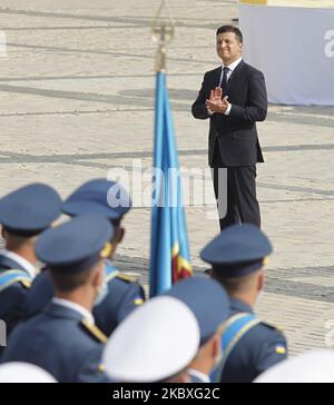 Der ukrainische Präsident Volodymyr Zelensky nimmt an der Feier zum 29.. Jahrestag des Unabhängigkeitstages der Ukraine auf dem Sophia-Platz in Kiew, Ukraine, Teil. Die Ukrainer begehen den Unabhängigkeitstag der Ukraine am 24. August zum Gedenken an die Unabhängigkeitserklärung von 1991. (Foto von STR/NurPhoto) Stockfoto