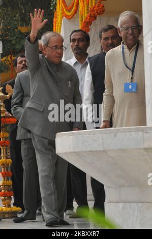 File Photo : Shri Pranab Mukherjee, ehemaliger Präsident von Indien und Bharat Ratna, starb mit 84 Jahren nach einer langen Krankheit. In Neu Delhi, Indien, trauerten führende Persönlichkeiten aus allen Gesellschaftsschichten um den politischen Verstandenen. (Foto von Debajyoti Chakraborty/NurPhoto) Stockfoto