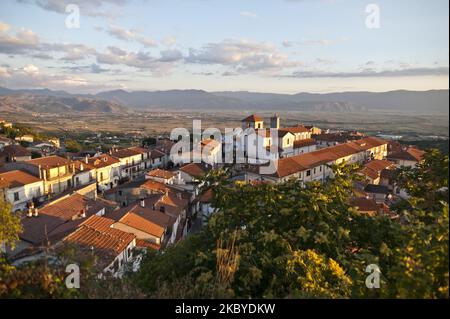 Borgo Universo ist ein Freilichtmuseum in Aielli, L'Aquila, Abruzzen, am 7. September 2020. (Foto von Andrea Mancini/NurPhoto) Stockfoto