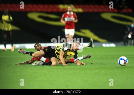 Tom Cleverley aus Watford und Britt Assombalonga aus Middlesbrough während des Sky Bet Championship-Spiels zwischen Watford und Middlesbrough in der Vicarage Road, Watford, England, am 11. September 2020. (Foto von Leila Coker/MI News/NurPhoto) Stockfoto