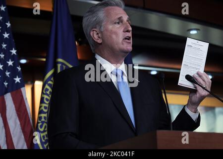 Der republikanische Führer Kevin McCarthy (R-CA) hält heute am 17. September 2020 im US Capitol Hill in Washington DC, USA, eine wöchentliche Pressekonferenz ab. (Foto von Lenin Nolly/NurPhoto) Stockfoto