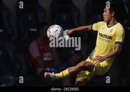 Takefusa Kubo aus Villarreal beim Warm-Up vor dem La Liga Santander Spiel zwischen Villarreal CF und SD Eibar am 19. September 2020 im Estadio de la Ceramica in Villareal, Spanien. (Foto von Jose Breton/Pics Action/NurPhoto) Stockfoto
