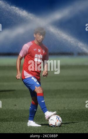 Takefusa Kubo aus Villarreal beim Warm-Up vor dem La Liga Santander Spiel zwischen Villarreal CF und SD Eibar am 19. September 2020 im Estadio de la Ceramica in Villareal, Spanien. (Foto von Jose Breton/Pics Action/NurPhoto) Stockfoto