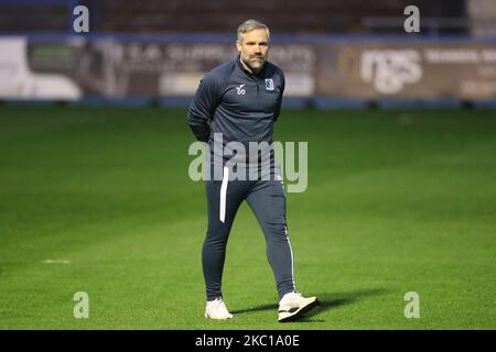 Barrow-Manager David Dunn beim Spiel der EFL Trophy zwischen Barrow und Leeds United in der Holker Street, Barrow-in-Furness, am 5.. Oktober 2020. (Foto von Mark Fletcher/MI News/NurPhoto) Stockfoto