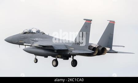 LN AF 91 603 US Air Force McDonnell Douglas F-15E Schlag Adler des 494. Fighter Squadron (Panthers) 48. Fighter Wing landet am 5. Oktober 2020 in RAF Lakenheath, England. (Foto von Jon Hobley/MI News/NurPhoto) Stockfoto