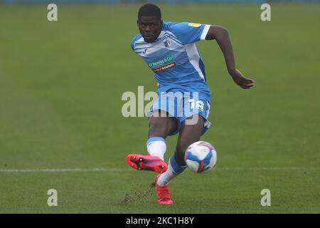 Yoan Zouma von Barrow in Aktion während des Sky Bet League 2-Spiels zwischen Barrow und Leyton Orient in der Holker Street, Barrow-in-Furness am Samstag, 10.. Oktober 2020. (Foto von Mark Fletcher/MI News/NurPhoto) Stockfoto