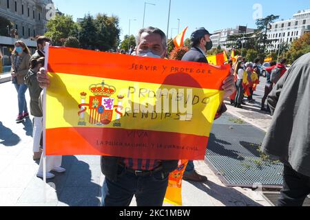 Protest gegen die von rrss einberufene und von vox zitierte Regierung in Madrid, Spanien, am 0ctober 12. 2020. (Foto von Antonio Navia/NurPhoto) Stockfoto