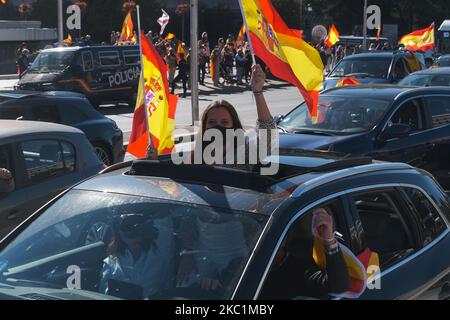 Protest gegen die von rrss einberufene und von vox zitierte Regierung in Madrid, Spanien, am 0ctober 12. 2020. (Foto von Antonio Navia/NurPhoto) Stockfoto