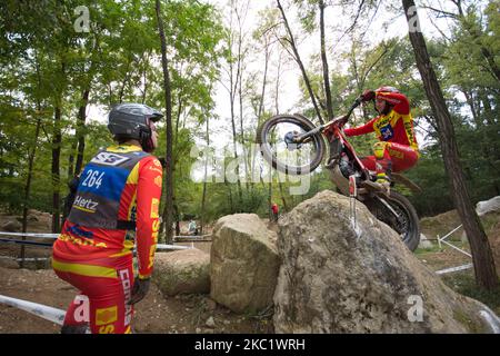 LAZZATE, ITALIEN - 10. OKTOBER 2020: Eric Miguel, TRRS Team, im Einsatz während der FIM Trial2 Weltmeisterschaft 2020 in Lazzate, Italien, am 11. Oktober 2020. (Foto von Massimo Bertolini/NurPhoto) Stockfoto