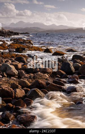 Großer Sandstrand bei Gairloch an der atlantikküste von Wester Ross, Schottland Stockfoto