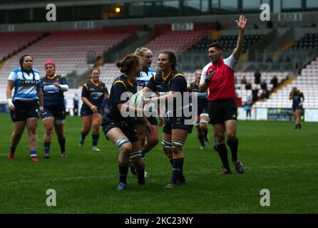 Philippa Rawbone von Worcester Warriors Womens erzielt am Samstag, dem 17.. Oktober 2020, einen zweiten Halbversuch während des ALLIANZ PREMIER 15S-Matches DER DAMEN zwischen Darlington Mowden Park Sharks und Worcester Warriors in der Northern Echo Arena, Darlington. (Foto von Chris Booth/MI News/NurPhoto) Stockfoto