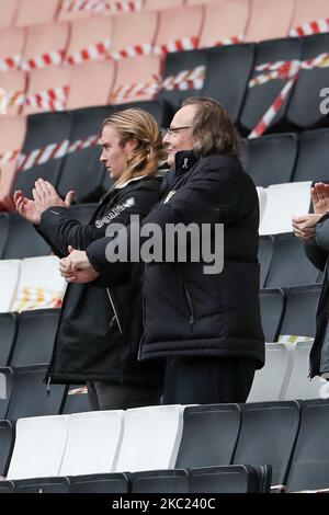 Milton Keynes Dons Besitzer Pete Winkleman während der zweiten Hälfte der Sky Bet League ein Spiel zwischen MK Dons und Gillingham im Stadium MK, Milton Keynes am Samstag, 17.. Oktober 2020. (Foto von John Cripps/MI News/NurPhoto) Stockfoto