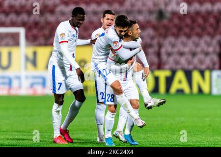 FC Botosani Spieler nach der Feier nach dem 1-0. Tor während des Spiels 7. in der Romania League 1 zwischen CFR Cluj und FC Botosani, im Dr.-Constantin-Radulescu-Stadion, Cluj-Napoca, Rumänien (Foto: Flaviu Buboi/NurPhoto) Stockfoto