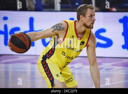 Haukur Palsson spielte während des Spiels zwischen dem FC Barcelona und dem Club Basquet Andorra, das der 7. Woche der Liga Endesa entspricht, am 25.. Oktober 2020 im Palau Blaugrana in Barcelona, Spanien. (Foto von Noelia Deniz/Urbanandsport/NurPhoto) Stockfoto