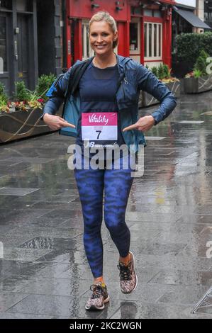 Jenni Falconer sah, wie sie die Global Studios verließ, flattere FM und bereit war, am Vitality 10k London Virtual Race teilzunehmen, London UK, 29. Oktober 2020 (Foto von Robin Pope/NurPhoto) Stockfoto