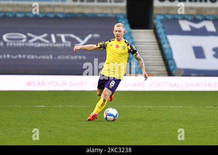 Lewis O'Brien während des Sky Bet Championship-Spiels zwischen Millwall und Huddersfield Town am 31. Oktober 2020 im The Den in London, England. (Foto von MI News/NurPhoto) Stockfoto