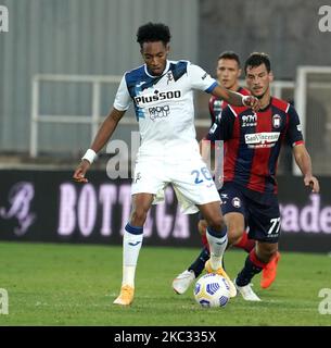 Johan Mojica von Atalanta BC während der Serie Ein Spiel zwischen FC Crotone und Atalanta am 31. Oktober 2020 Stadion 'Ezio Scida' in Crotone, Italien (Foto von Gabriele Maricchiolo/NurPhoto) Stockfoto