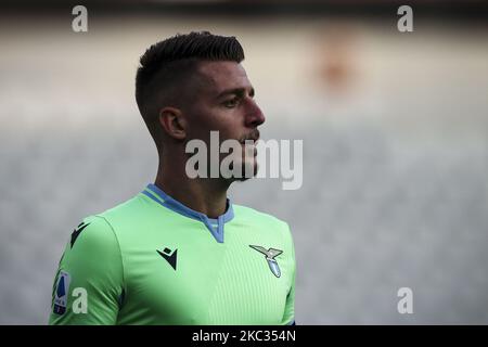 Der Mittelfeldspieler Sergej Milinkovic-Savic (21) aus dem Latium blickt während des Fußballspiels Nr.6 TURIN - LATIUM am 01. November 2020 im Stadio Olimpico Grande Torino in Turin, Piemont, Italien, auf. (Foto von Matteo Bottanelli/NurPhoto) Stockfoto