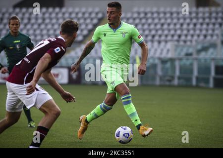 Lazio Mittelfeldspieler Sergej Milinkovic-Savic (21) in Aktion während des Serie A Fußballspiels n.6 TURIN - LAZIO am 01. November 2020 im Stadio Olimpico Grande Torino in Turin, Piemont, Italien. (Foto von Matteo Bottanelli/NurPhoto) Stockfoto