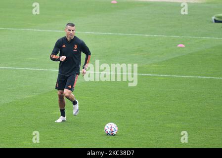 Cristiano Ronaldo während der Trainingseinheit am Vorabend des UEFA Champions League Fußballspieles G Ferencváros gegen den FC Juventus am 3. November 2020 im Juventus Training Center in Turin. (Foto von Alberto Gandolfo/NurPhoto) Stockfoto