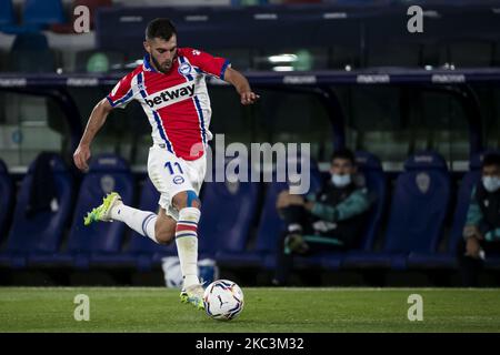 Luis Rioja beim spanischen La Liga-Spiel zwischen Levante UD und Deportivo Alaves im Stadion Ciutat de Valencia am 8. November 2020. (Foto von Jose Miguel Fernandez/NurPhoto) Stockfoto