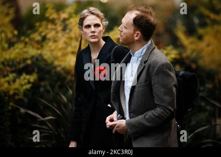 Cleo Watson, Sonderberater des britischen Premierministers Boris Johnson, trifft vor der wöchentlichen Kabinettssitzung, die derzeit am 10. November 2020 im Foreign, Commonwealth and Development Office (FCDO) in London, England, stattfindet, in der Downing Street ein. (Foto von David Cliff/NurPhoto) Stockfoto