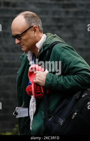 Dominic Cummings, Chefberater des britischen Premierministers Boris Johnson, trifft vor dem wöchentlichen Kabinettstreffen, das derzeit am 10. November 2020 im Foreign, Commonwealth and Development Office (FCDO) in London, England, stattfindet, in der Downing Street ein. (Foto von David Cliff/NurPhoto) Stockfoto