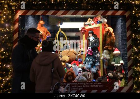 Ein Blick auf das neue Kaufhaus Arnotts zur Weihnachtszeit. Am Samstag, den 21. November 2020, in Dublin, Irland. (Foto von Artur Widak/NurPhoto) Stockfoto