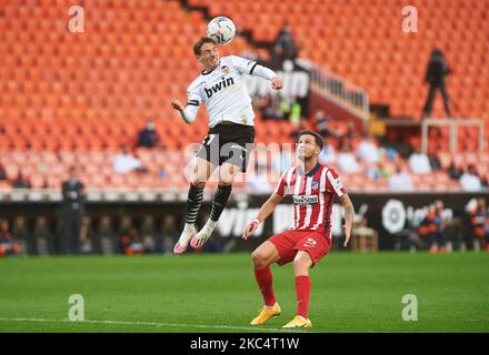 Manu Vallejo von Valencia CF während der La Liga Santander mach zwischen Valencia und Atletico de Madrid im Estadio de Mestalla am 28. November 2020 in Valencia, Spanien (Foto: Maria Jose Segovia/NurPhoto) Stockfoto