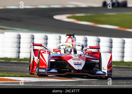 29 SIMS Alexander (GBR), Mahindra Racing, Mahinda M7Electro, Aktion während des offiziellen Vorsaison-Tests der ABB Formel-E-Meisterschaft auf dem Circuit Ricardo Tormo in Valencia am 28. November 29 und 1. Dezember in Spanien. (Foto von Xavier Bonilla/NurPhoto) Stockfoto