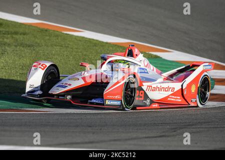 29 SIMS Alexander (GBR), Mahindra Racing, Mahinda M7Electro, Aktion während des offiziellen Vorsaison-Tests der ABB Formel-E-Meisterschaft auf dem Circuit Ricardo Tormo in Valencia am 28. November 29 und 1. Dezember in Spanien. (Foto von Xavier Bonilla/NurPhoto) Stockfoto