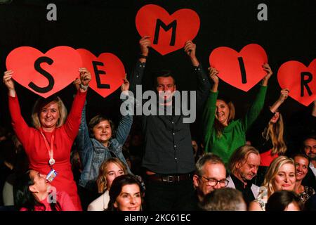 Domazlice, Tschechische Republik. 04.. November 2022. Fans des deutschen Schauspielers Erdogan Atalay während des Juniorfests in Domazlice, Tschechien, 4. November 2022. Kredit: Miroslav Chaloupka/CTK Foto/Alamy Live Nachrichten Stockfoto