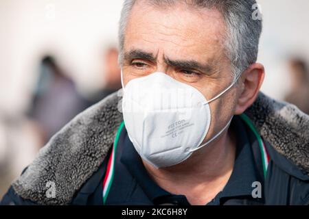 Fabrizio Pregliasco nimmt an der Pressekonferenz zum italienischen Impftag COVID-19 im Krankenhaus Niguarda in der Lombardei am 27. Dezember 2020 in Mailand, Italien, Teil. (Foto von Alessandro Bremec/NurPhoto) Stockfoto