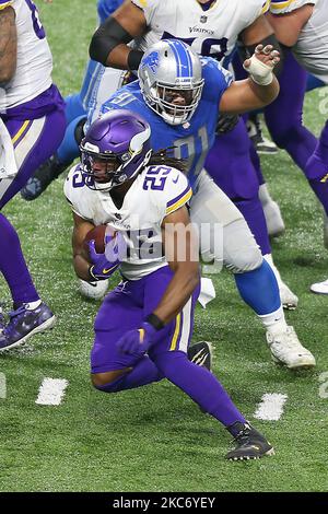 Minnesota Vikings läuft zurück Alexander Mattison (25) trägt den Ball während der zweiten Hälfte eines NFL-Fußballspiels zwischen den Detroit Lions und den Minnesota Vikings in Detroit, Michigan, USA, am Sonntag, 3. Januar 2021. (Foto von Amy Lemus/NurPhoto) Stockfoto