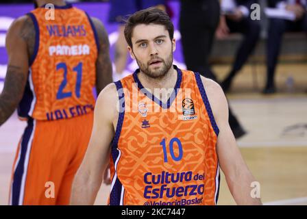 Mike Tobey während des Spiels zwischen dem FC Barcelona und Valencia Basket, das der Woche 18 der Euroleague entspricht, spielte am 07.. Januar 2021 im Palau Blaugrana in Barcelona, Spanien. -- (Foto von Urbanandsport/NurPhoto) Stockfoto