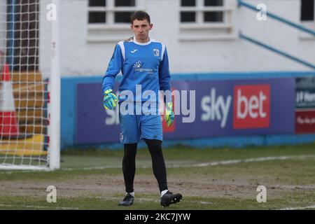 Joel Dixon von Barrow erwärmt sich vor dem Sky Bet League 2-Spiel zwischen Barrow und Scunthorpe United am 16.. Januar 2021 in der Holker Street, Barrow-in-Furness, England. (Foto von Mark Fletcher/MI News/NurPhoto) Stockfoto