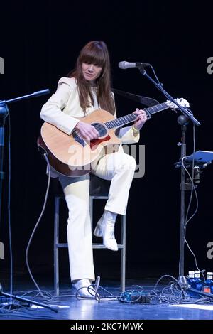 Die spanische Sängerin Ana Fernandez Villaverde, bekannt als La Bien Querida, spielt am 17. Januar 2021 auf der Bühne des Madrider Brillante Festivals im Teatro La Latina in Madrid, Spanien (Foto: Oscar Gonzalez/NurPhoto) Stockfoto