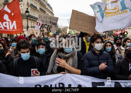 Studenten demonstrieren am 20,2021. Januar in Paris, Frankreich, gegen die unzureichenden Maßnahmen der Regierung. (Foto von Jerome Gilles/NurPhoto) Stockfoto