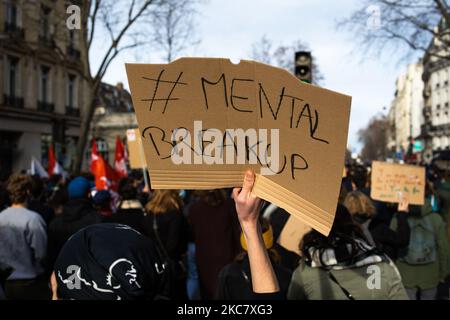 Studenten demonstrieren am 20,2021. Januar in Paris, Frankreich, gegen die unzureichenden Maßnahmen der Regierung. (Foto von Jerome Gilles/NurPhoto) Stockfoto