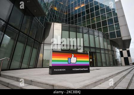 Der Hauptsitz von Facebook EMEA befindet sich am Grand Canal Square in den Dublin Docklands. Am Freitag, den 29. Januar 2021, in Dublin, Irland. (Foto von Artur Widak/NurPhoto) Stockfoto