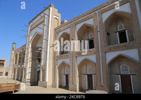 Amir Tora Madrasa, Zarzamin Street, Ichan Kala (Innere Festung), Khiva, Provinz Khorezm, Usbekistan, Zentralasien Stockfoto