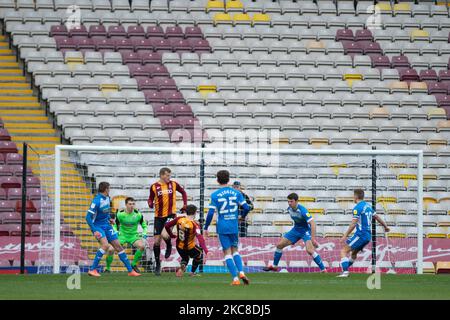 Callum Cooke von Bradford City erzielt am 30.. Januar 2021 im utilita Energy Stadium, Bradford, England, das zweite Tor seines Teams beim Spiel Sky Bet League 2 zwischen Bradford City und Barrow. (Foto von Pat Scaasi/MI News/NurPhoto) Stockfoto