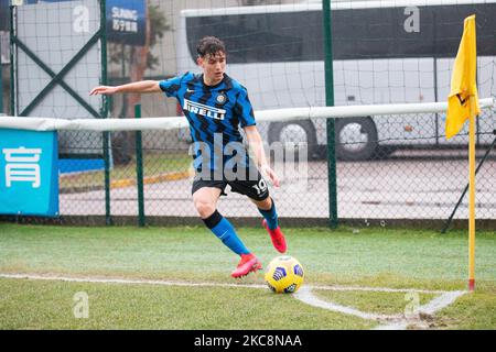 Lorenzo Peschetola vom FC Internazionale beim Spiel Coppa Italia - Primavera Tim Cup zwischen dem FC Internazionale U19 und Crotone U19 am 03. Februar 2021 im Suning Youth Development Center in Mailand, Italien (Foto: Alessandro Bremec/NurPhoto) Stockfoto