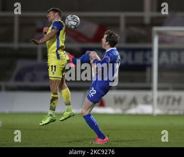 Tom Crawford von Hartlepool United im Einsatz mit Jamie ward von Solihull Moors während des Vanarama National League-Spiels zwischen Hartlepool United und Solihull Moors am Dienstag, den 9.. Februar 2021 im Victoria Park, Hartlepool. (Foto von Mark Fletcher/MI News/NurPhoto) Stockfoto